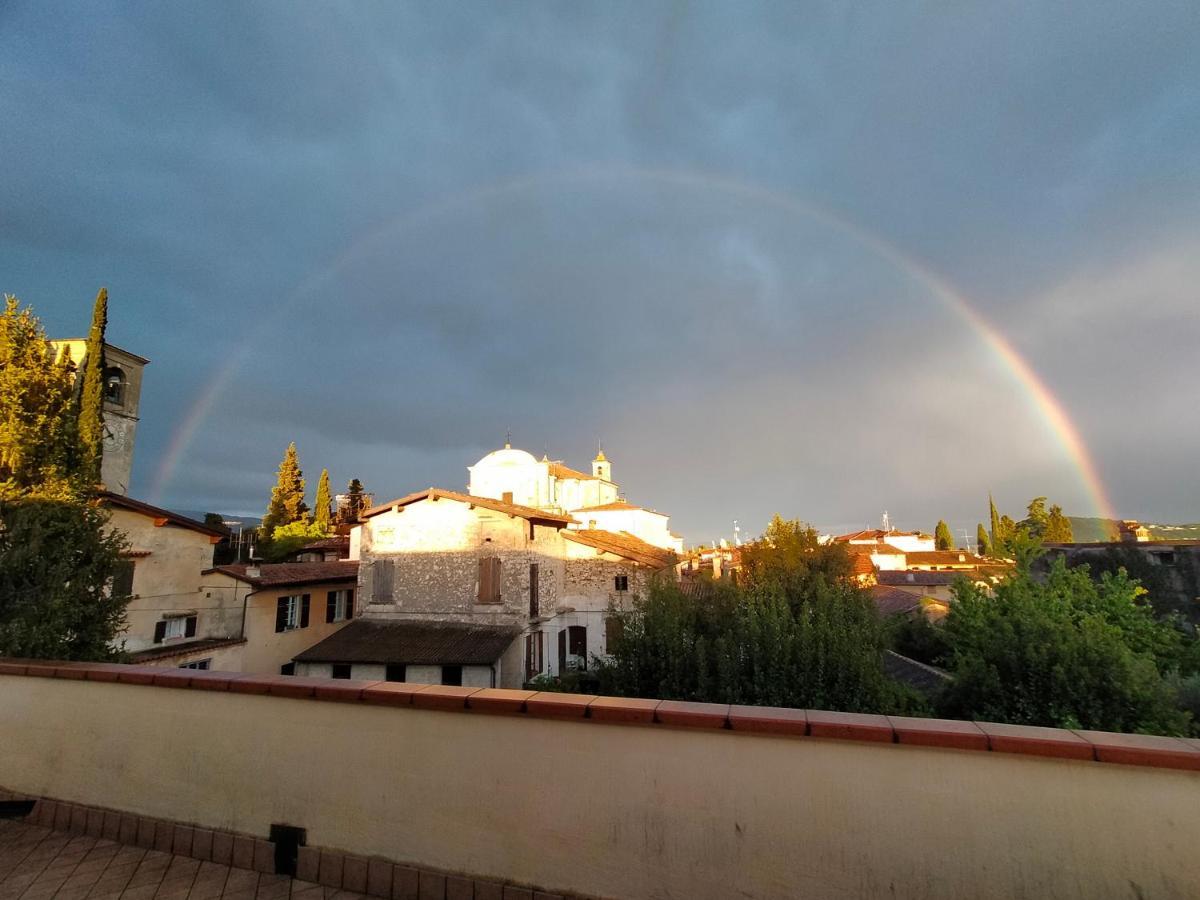Borgo Antico Apartamento San Felice del Benaco Exterior foto