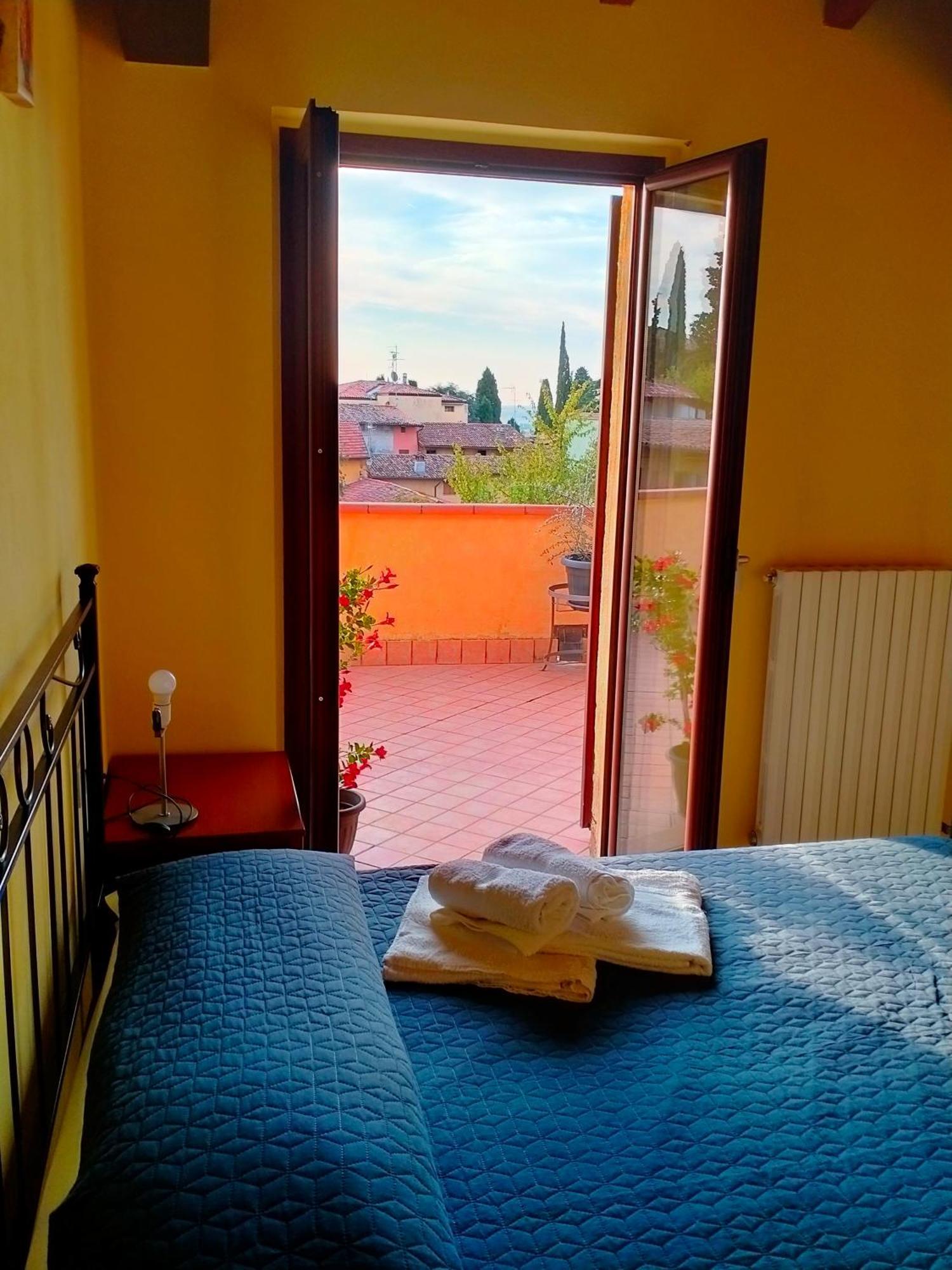 Borgo Antico Apartamento San Felice del Benaco Exterior foto