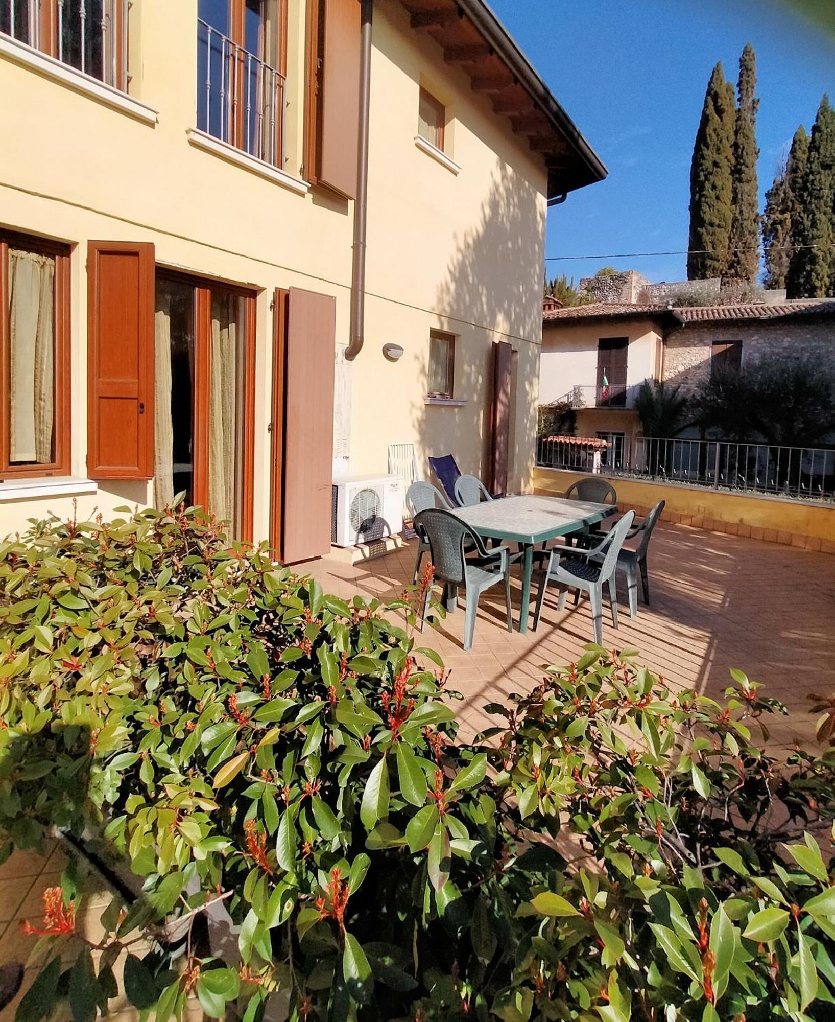 Borgo Antico Apartamento San Felice del Benaco Exterior foto