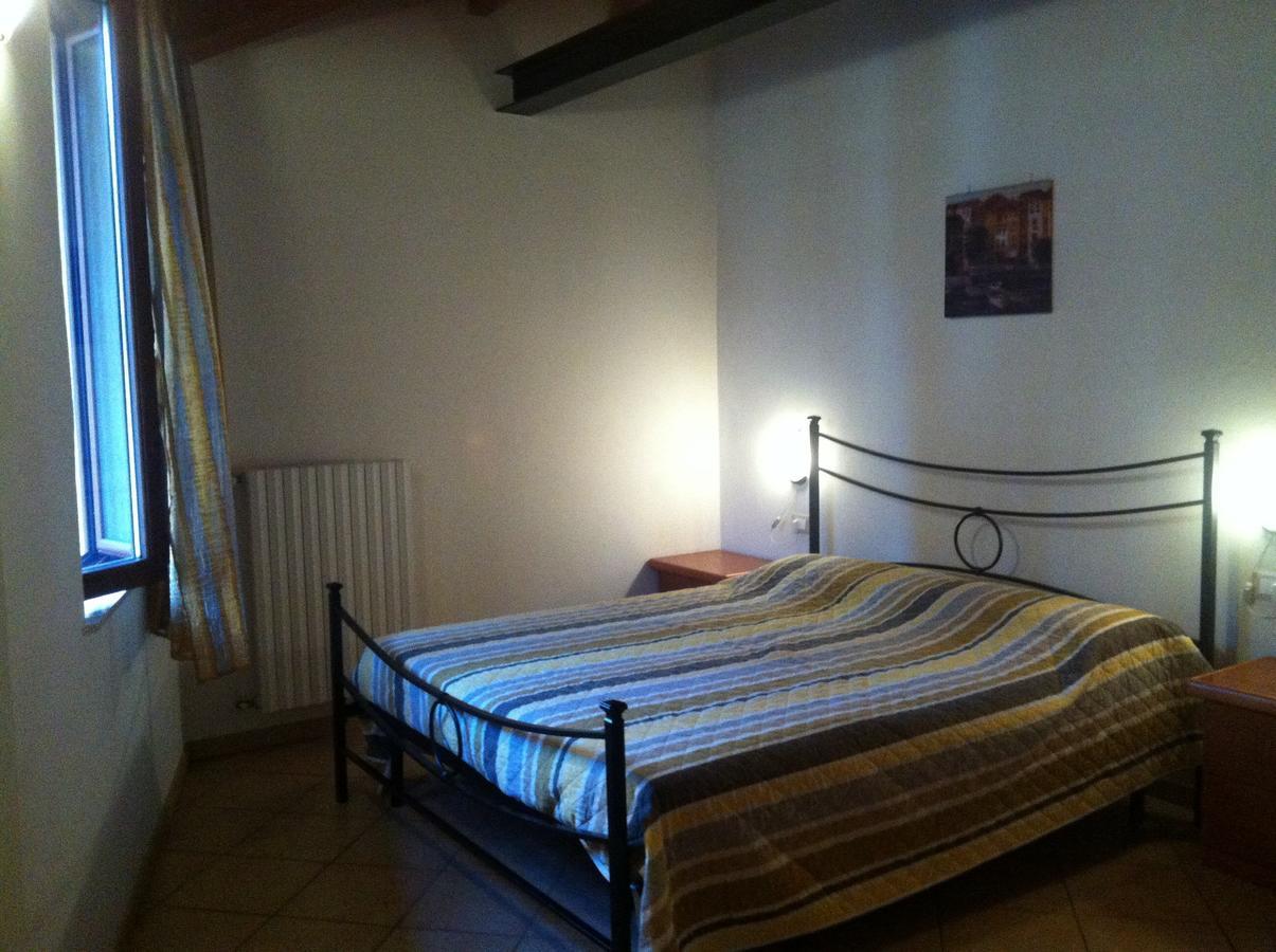 Borgo Antico Apartamento San Felice del Benaco Exterior foto
